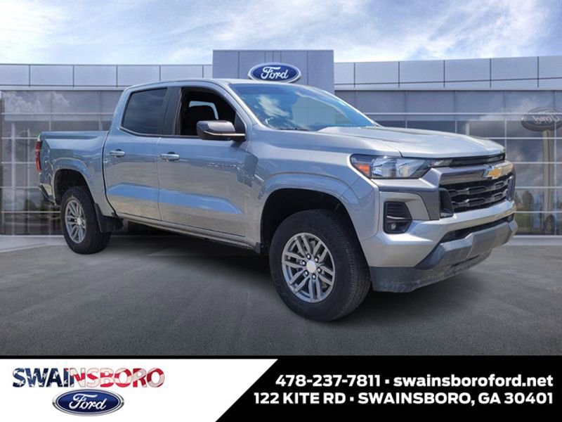 Used 2023 Chevrolet Colorado LT w/ LT Convenience Package II image 1