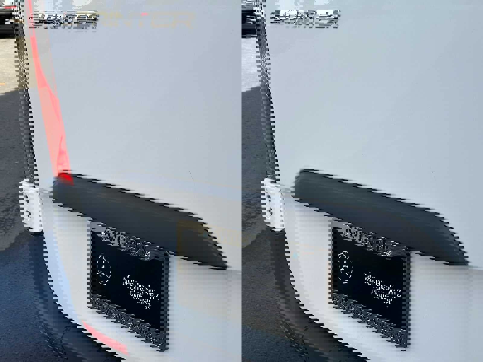 Used 2023 Mercedes-Benz Sprinter 1500 image 15