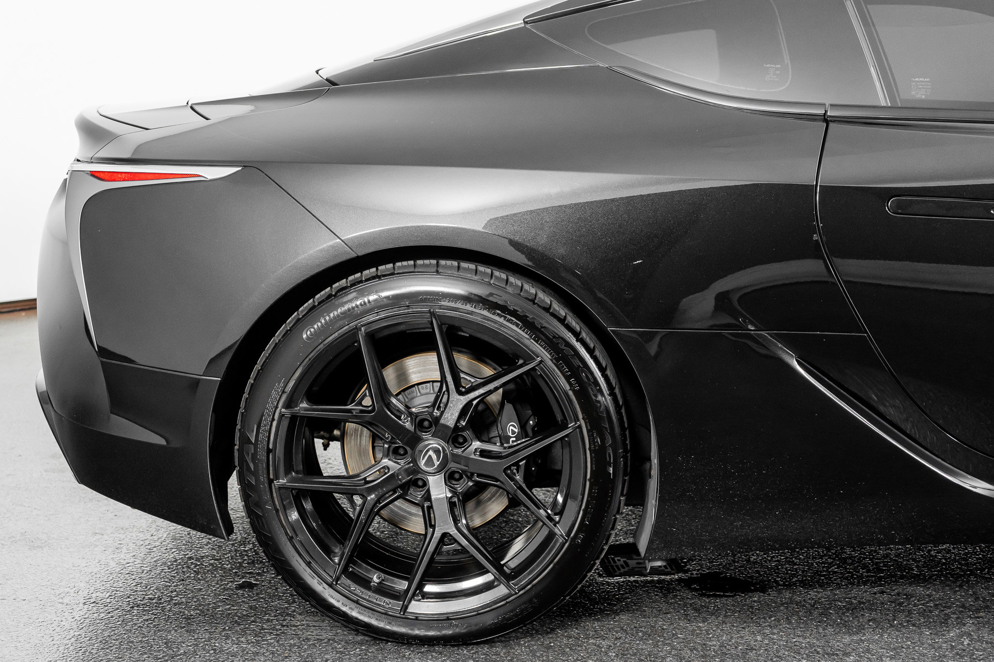 Used 2018 Lexus LC 500 Coupe image 8