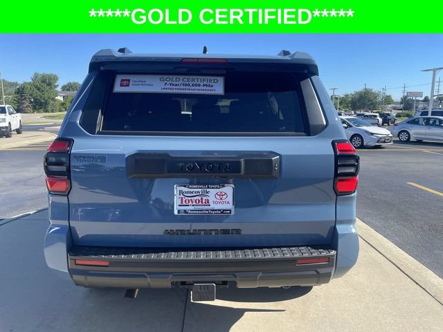 Certified 2025 Toyota 4Runner SR5 AWD/4WD image 32