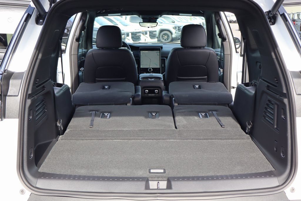 New 2026 GMC Acadia AT4 w/ Luxury Package AWD/4WD image 21