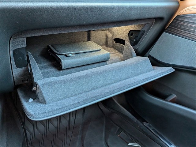 Used 2025 BMW X5 xDrive40i w/ M Sport Package image 27