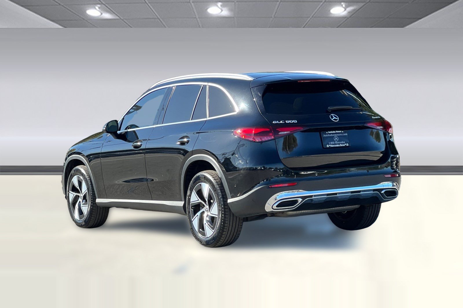 Certified 2024 Mercedes-Benz GLC 300 4MATIC image 3