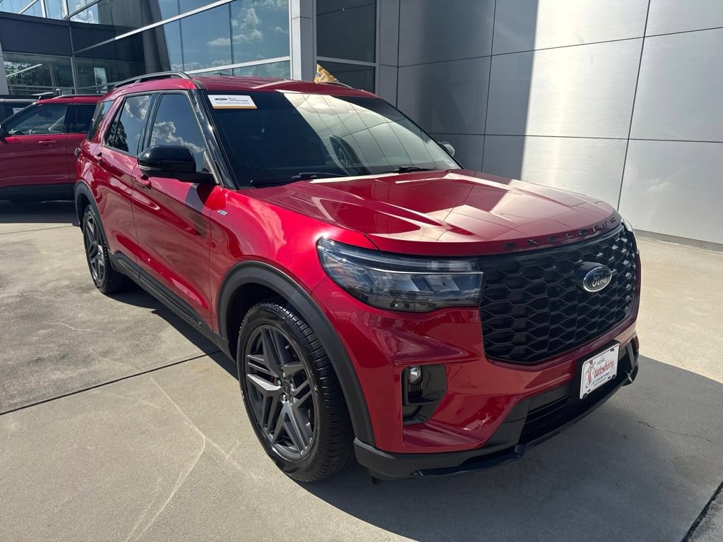 Used 2025 Ford Explorer ST-Line w/ Premium Package