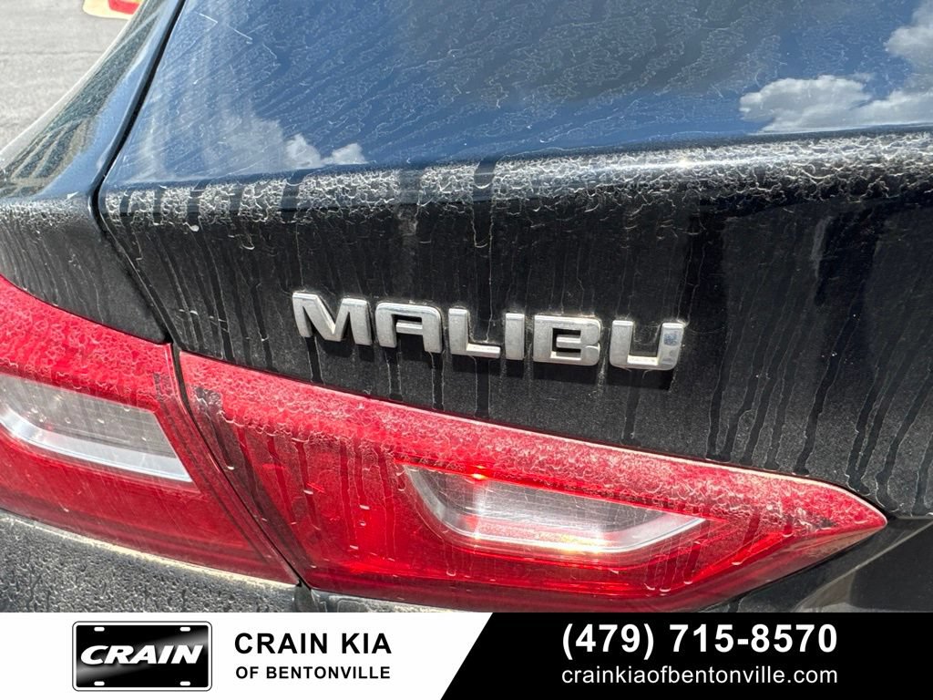 Used 2018 Chevrolet Malibu LT FWD image 32