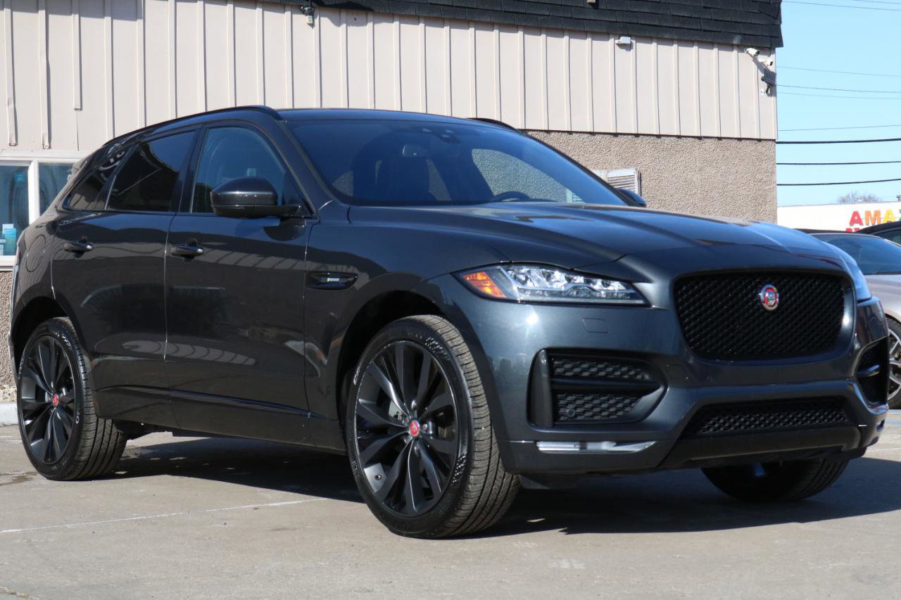 Used 2018 Jaguar F-PACE R-Sport AWD/4WD image 4
