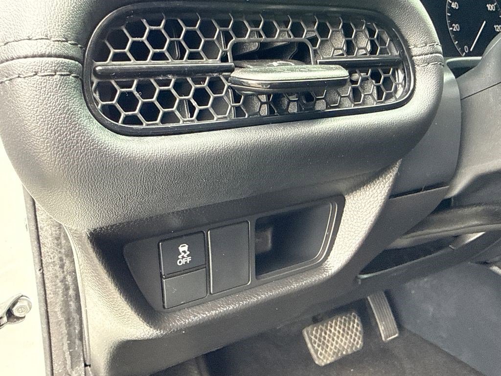 Certified 2023 Honda HR-V LX image 20