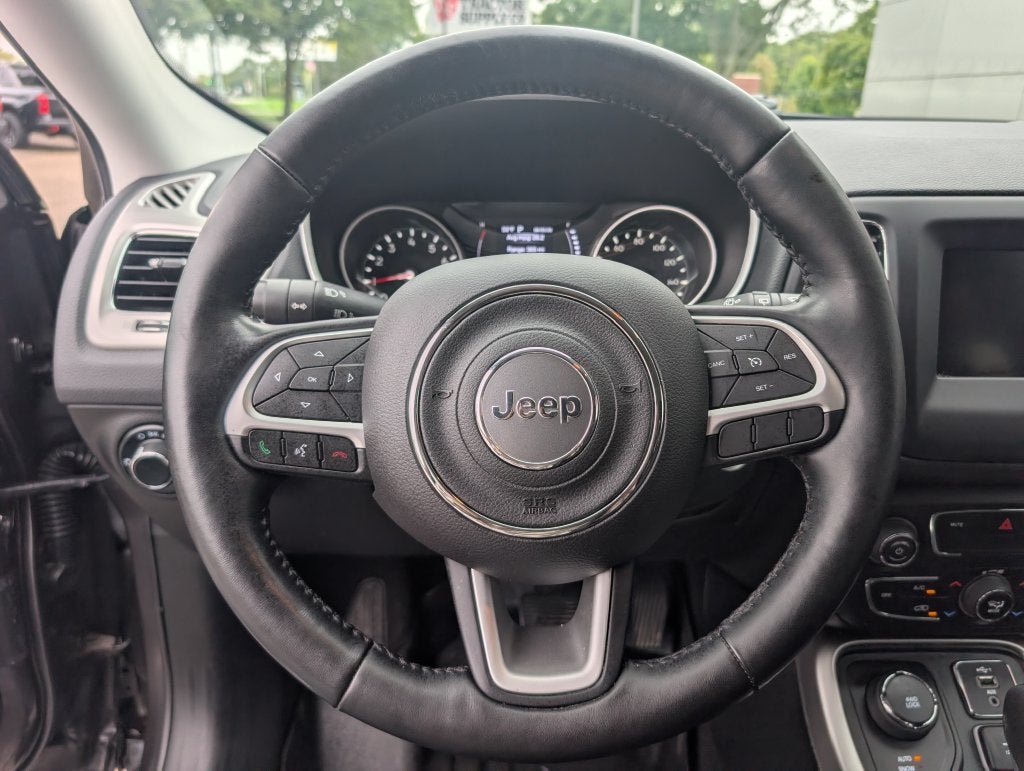Used 2021 Jeep Compass Sport w/ Cold Weather Group AWD/4WD image 14