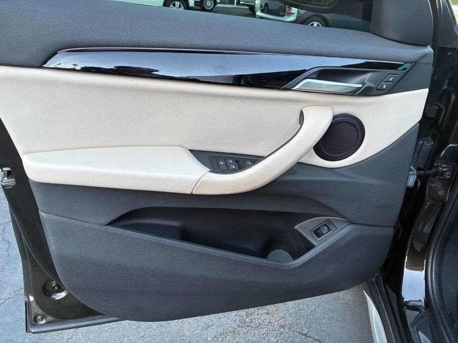 Used 2018 BMW X1 sDrive28i image 14