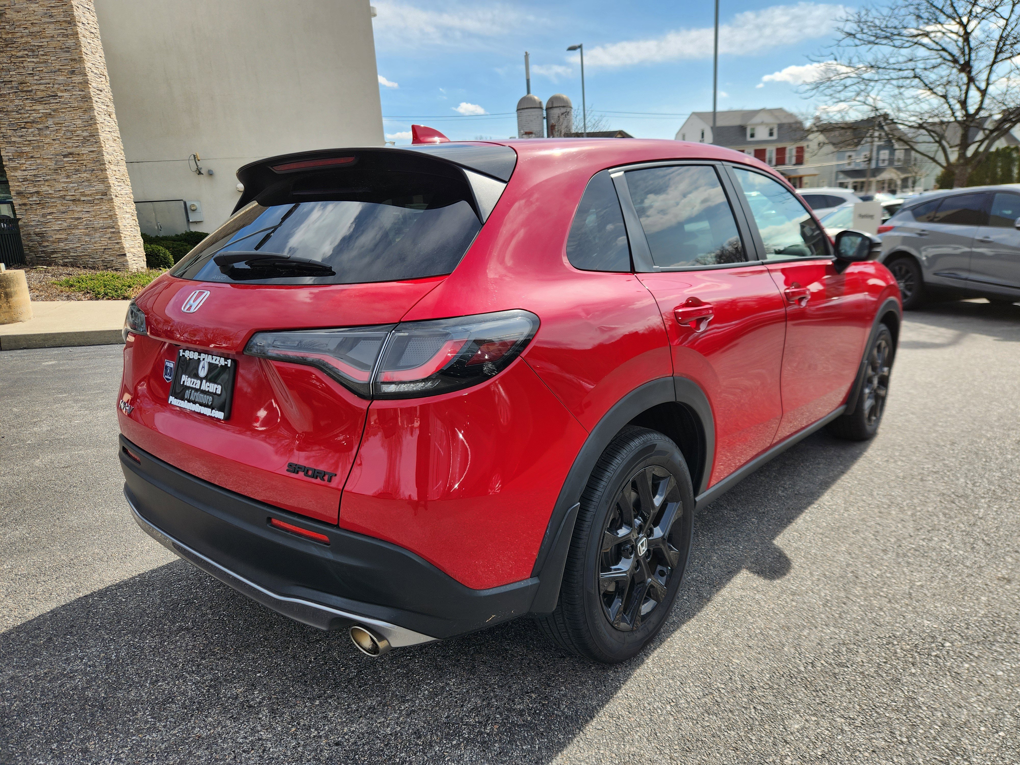 Used 2023 Honda HR-V Sport image 4