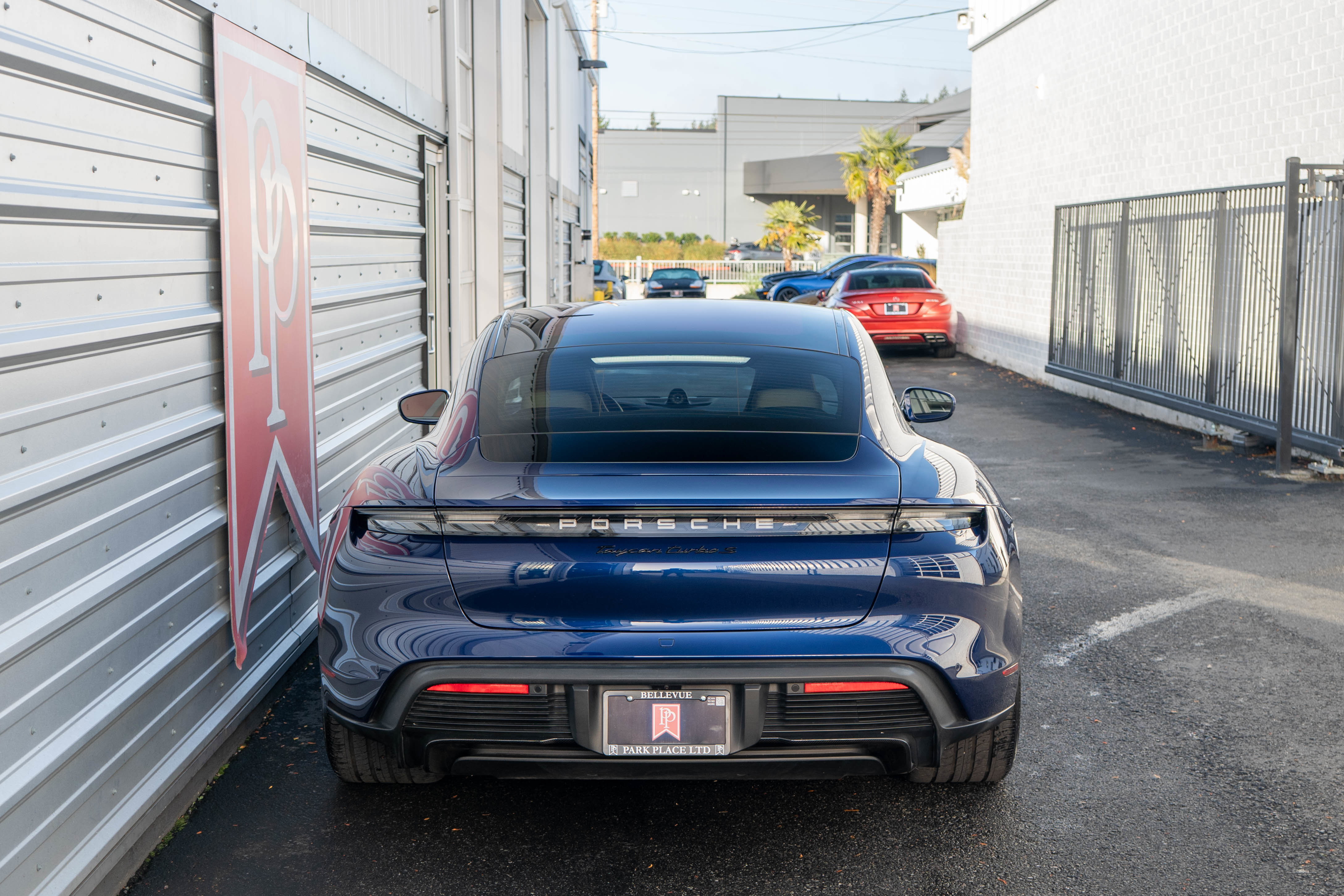 Used 2020 Porsche Taycan Turbo S image 39