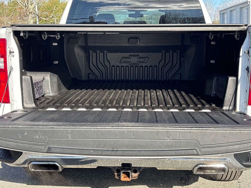Used 2019 Chevrolet Silverado 1500 LT w/ Convenience Package image 11