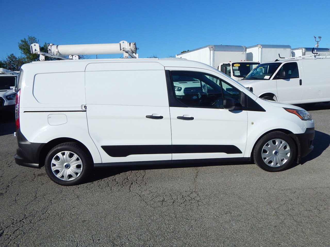 Used 2020 Ford Transit Connect XL image 10