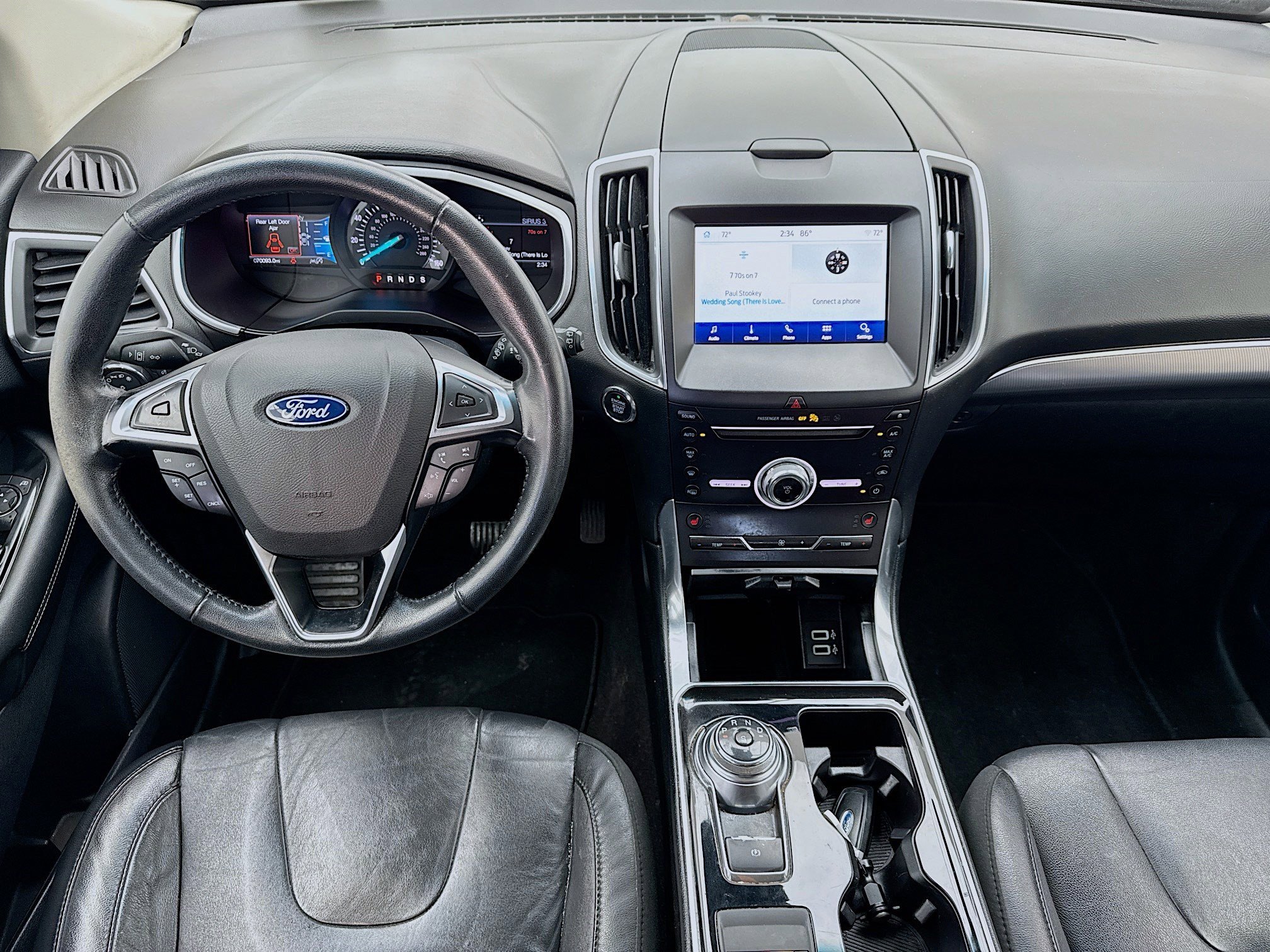 Used 2019 Ford Edge Titanium image 14