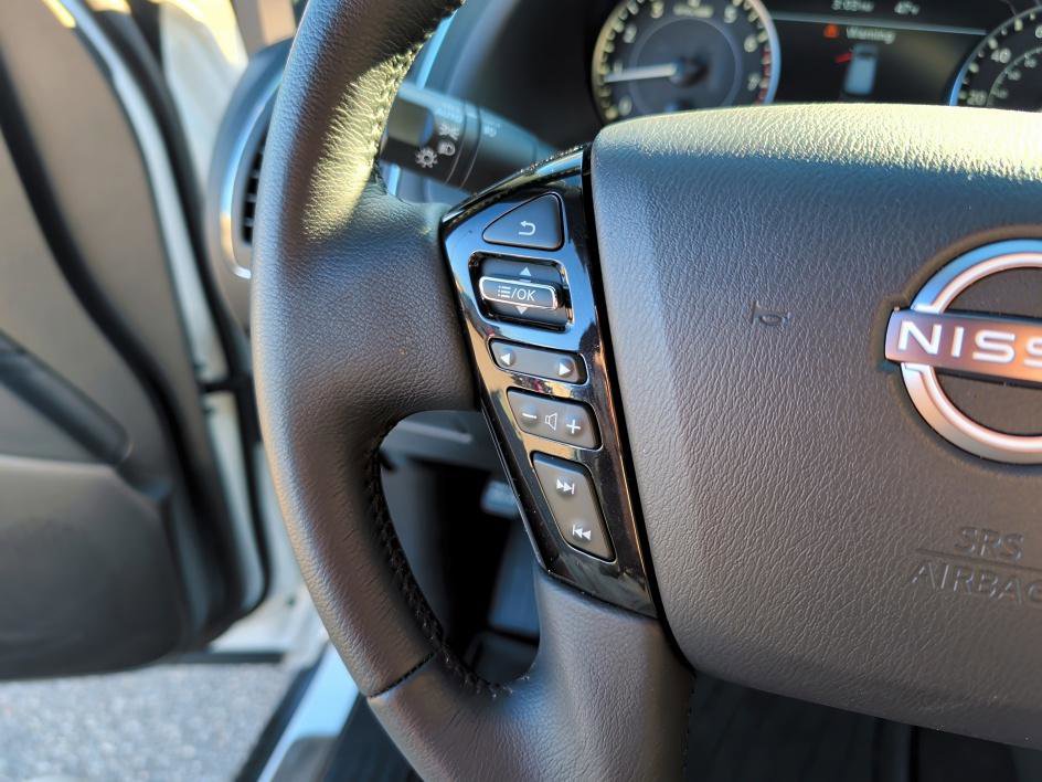 Used 2024 Nissan Armada SL w/ Midnight Edition Package image 19