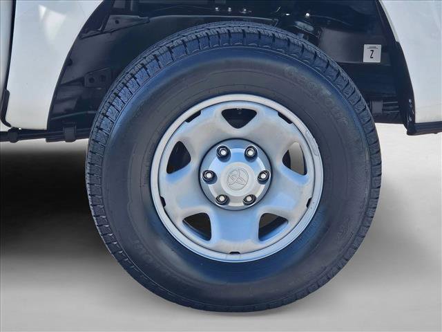 Used 2020 Toyota Tacoma SR w/ SR Convenience Package image 23