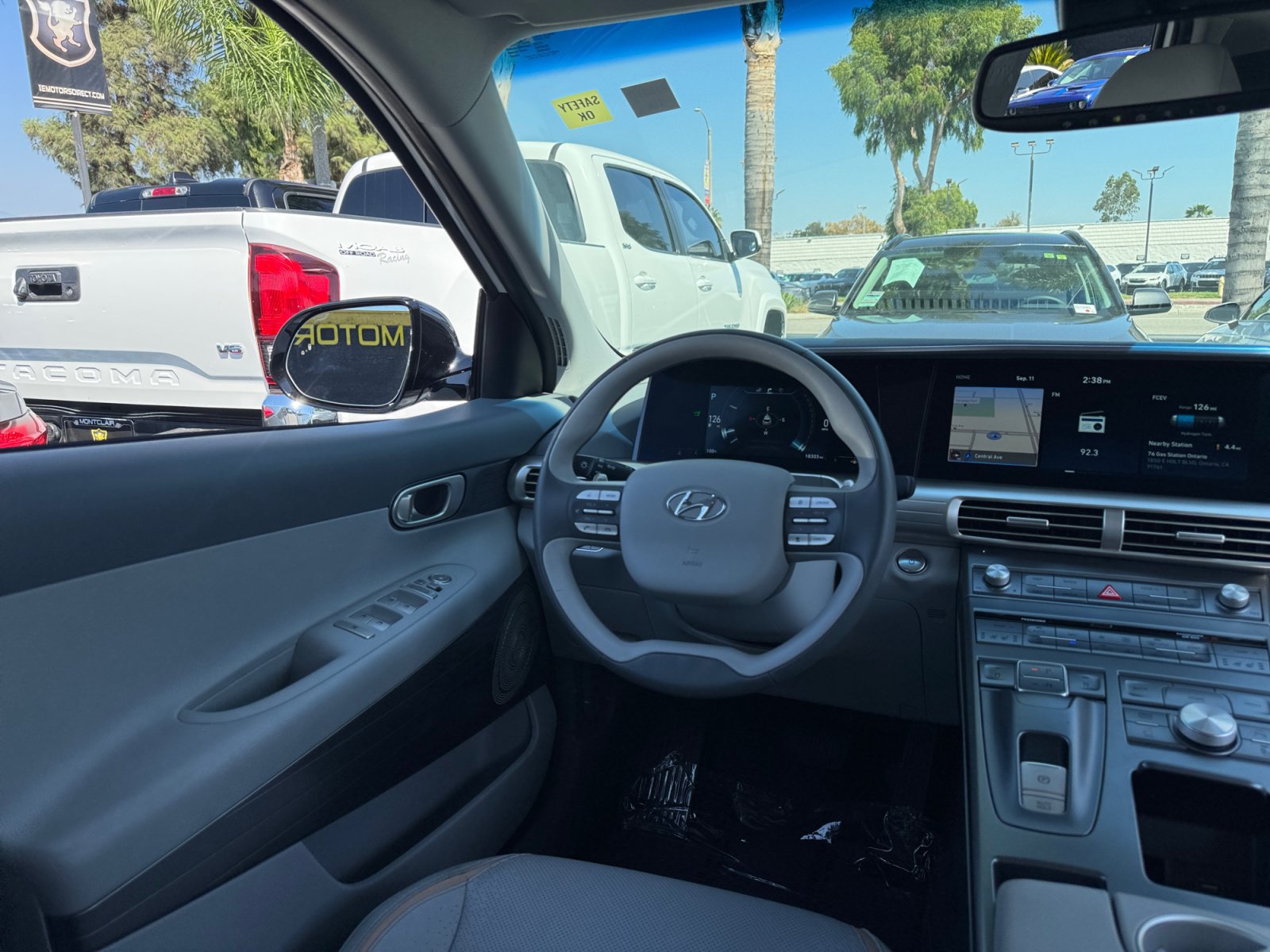Used 2020 Hyundai Nexo Limited FWD image 23