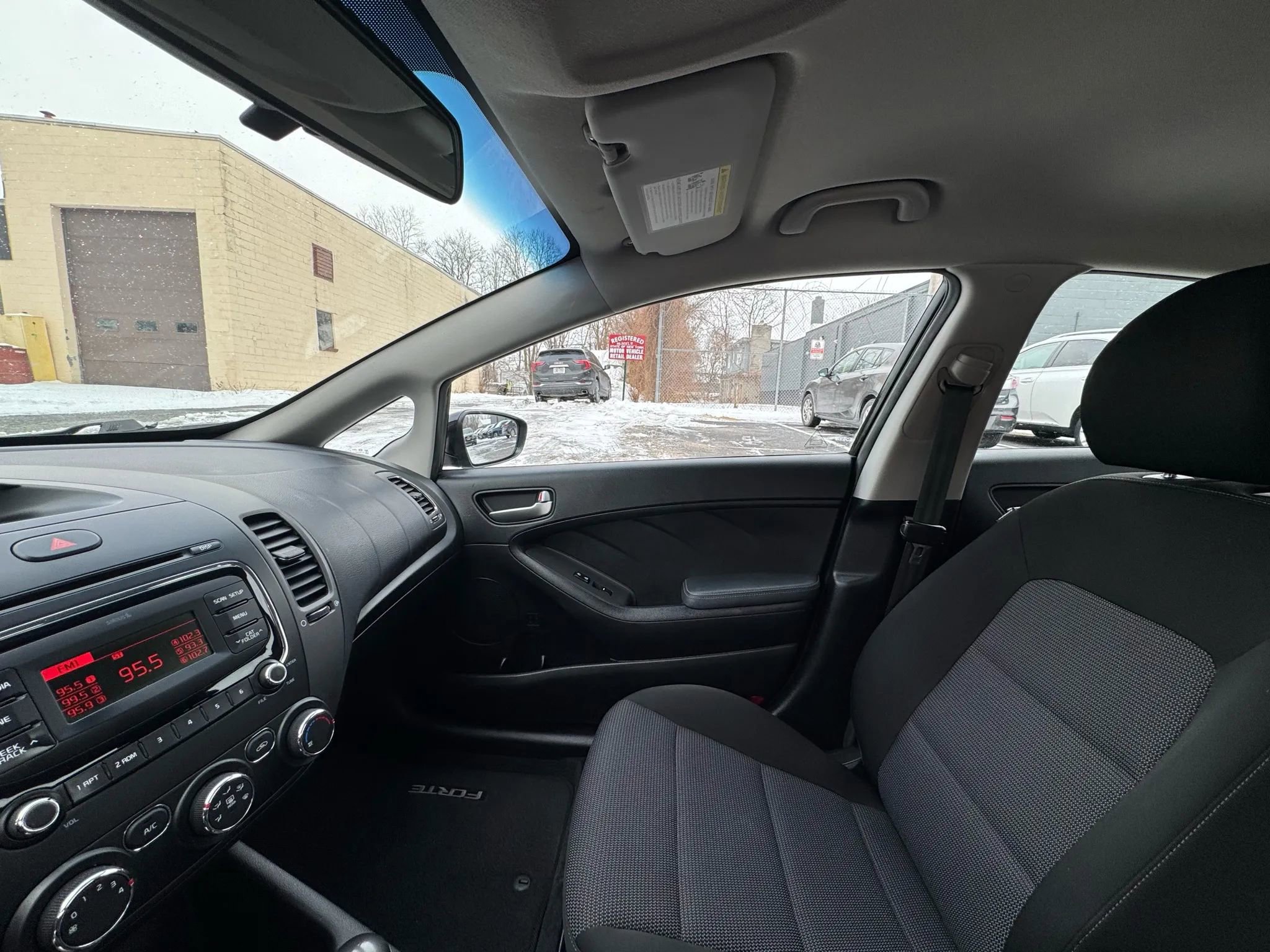 Used 2018 Kia Forte LX image 20