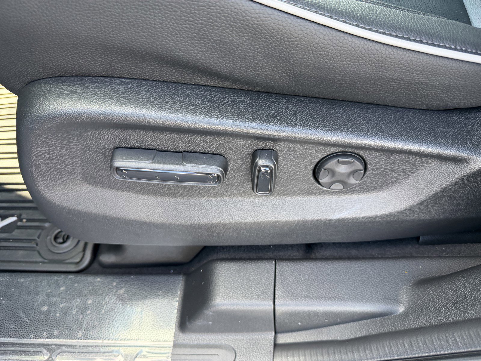 New 2026 Honda Odyssey Elite image 26