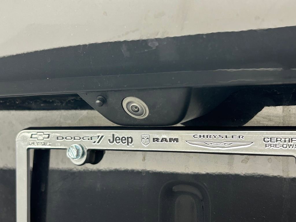 Used 2024 Jeep Grand Cherokee Limited w/ Luxury Tech Group II image 35