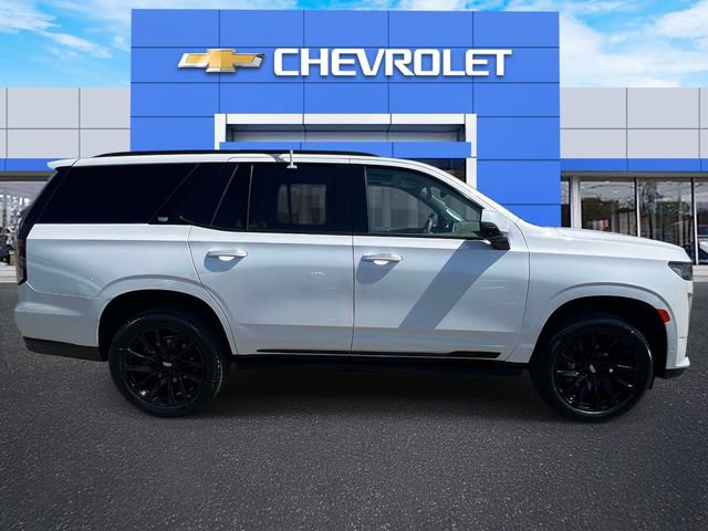 Used 2023 Cadillac Escalade Sport Platinum w/ LPO, ONYX Package image 4