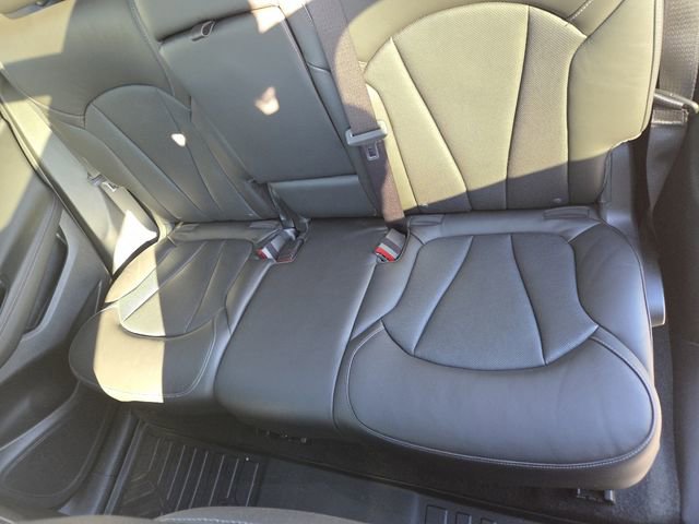 Used 2020 Buick Envision Essence image 29