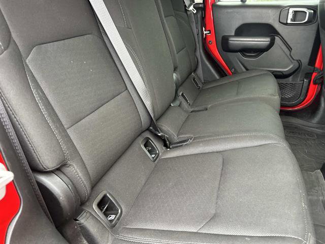 Used 2022 Jeep Gladiator Sport image 17