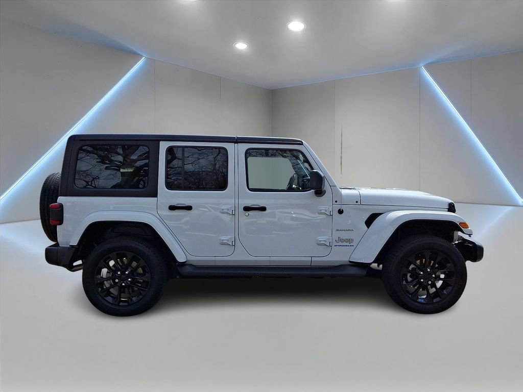 Used 2023 Jeep Wrangler Unlimited Sahara w/ Cold Weather Group image 4