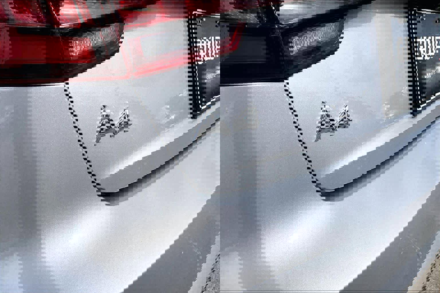 Used 2017 Audi A4 2.0T Ultra Premium w/ Convenience Package image 28