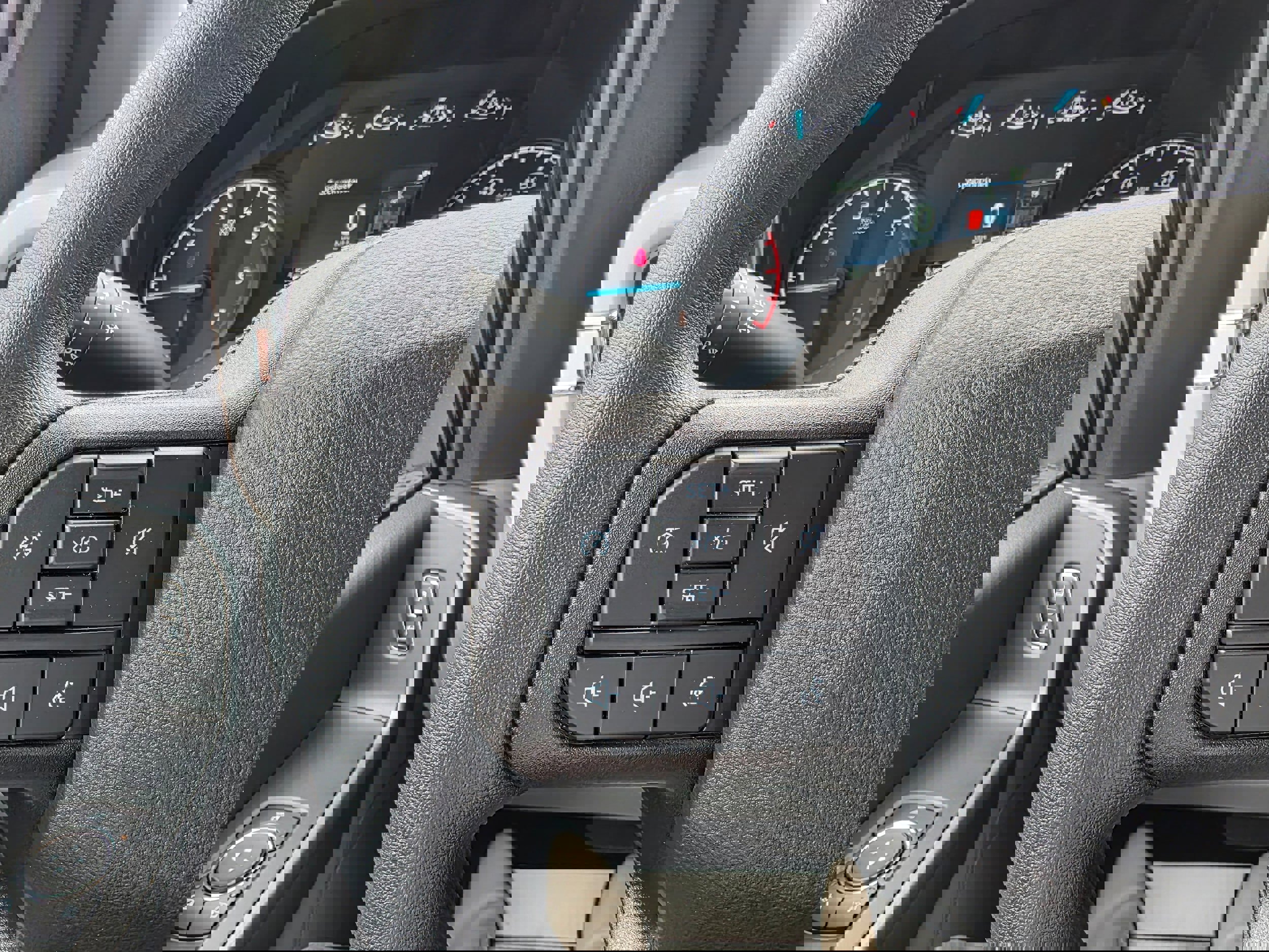 New 2026 Ford F250 XLT w/ 360-Degree Camera Package image 16