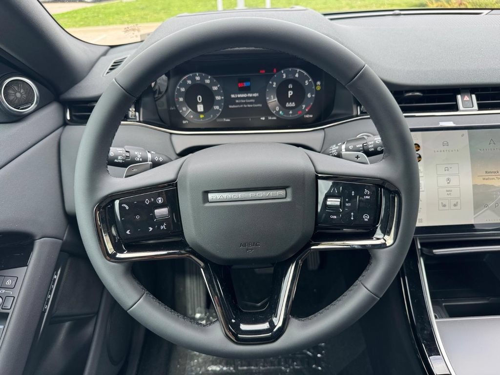 New 2026 Land Rover Range Rover Evoque S AWD/4WD image 11