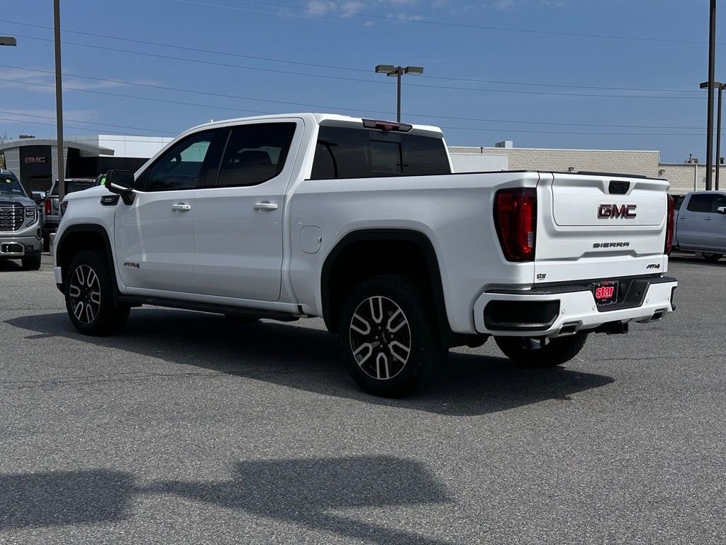 Used 2023 GMC Sierra 1500 AT4 w/ Technology Package AWD/4WD image 7