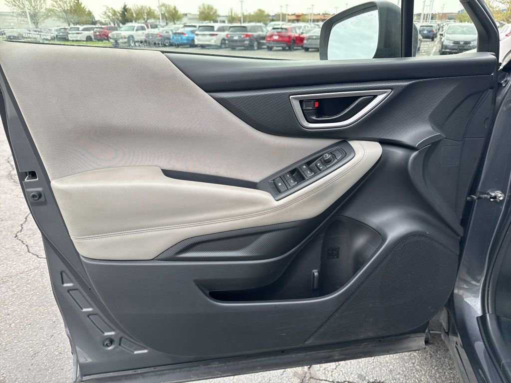 Used 2023 Subaru Forester AWD/4WD image 31