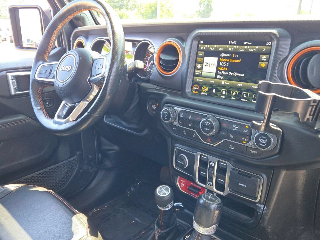 Used 2021 Jeep Gladiator Mojave AWD/4WD image 13