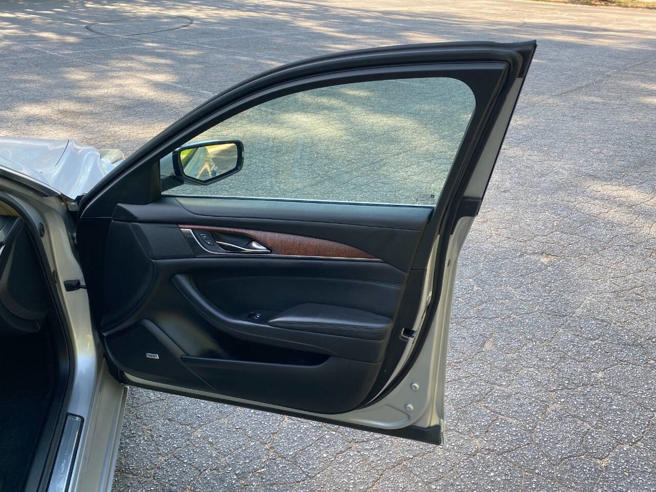 Used 2019 Cadillac CTS Luxury RWD image 52