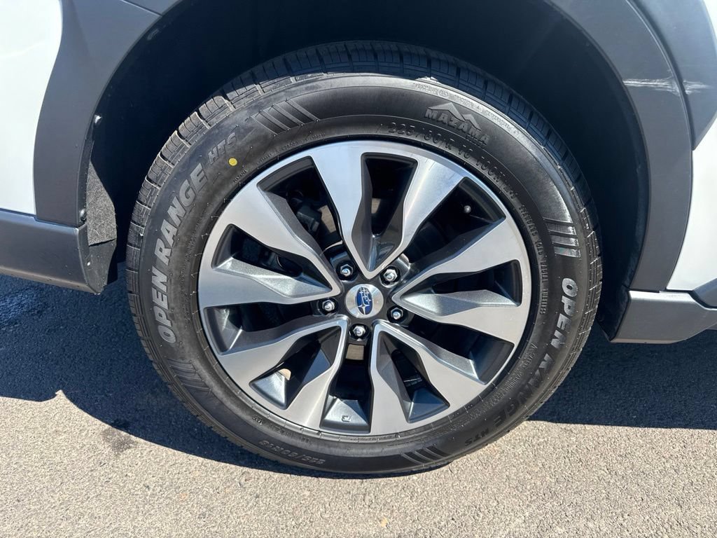 Certified 2023 Subaru Outback Touring XT AWD/4WD image 9