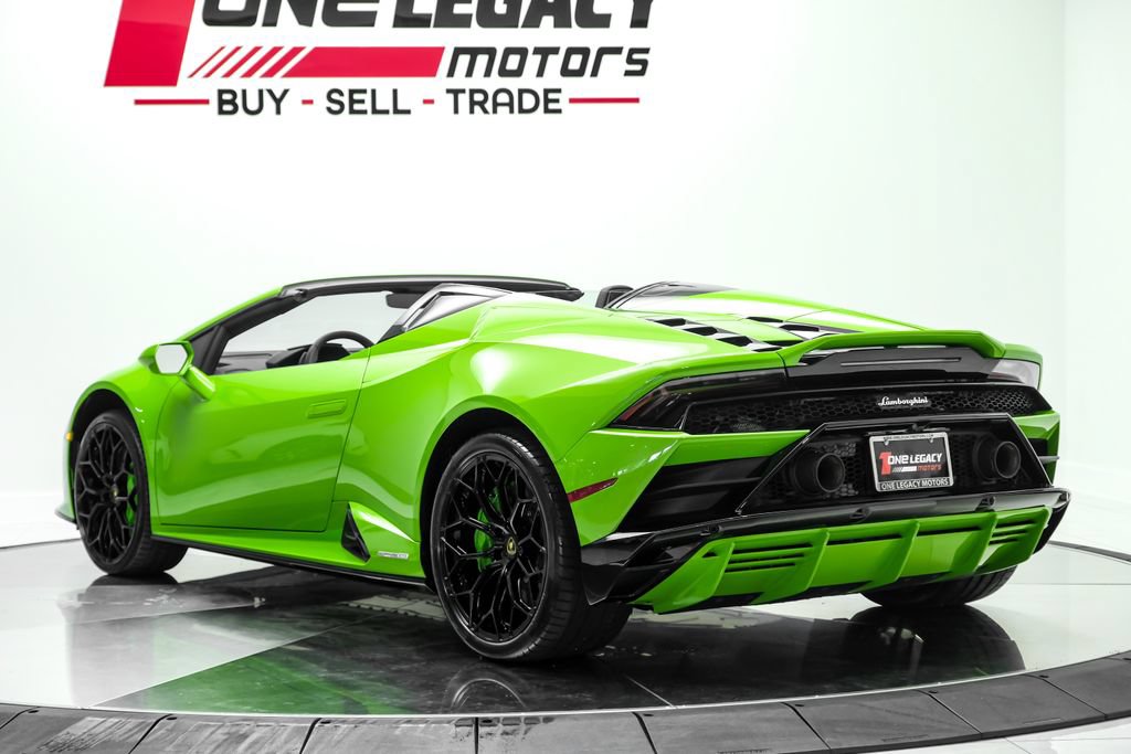 Used 2024 Lamborghini Huracan EVO AWD/4WD image 11