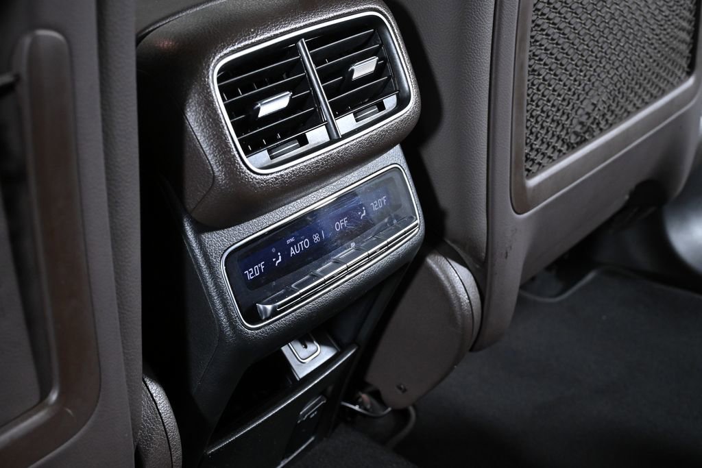Used 2022 Mercedes-Benz GLS 450 4MATIC image 33