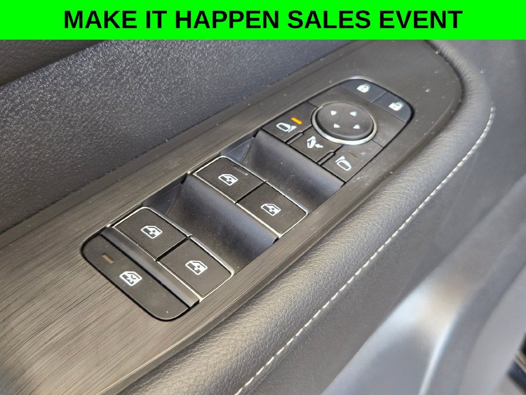 Used 2025 Nissan Armada Platinum Reserve AWD/4WD image 11