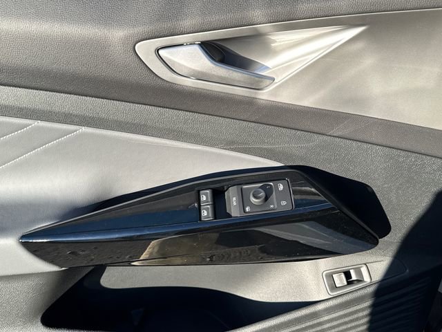 New 2026 Volkswagen ID.4 Pro S image 39