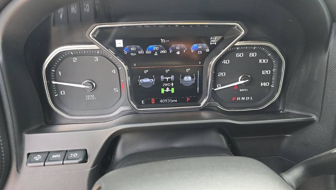 Used 2020 GMC Sierra 3500 Denali w/ Denali Ultimate Package AWD/4WD image 14
