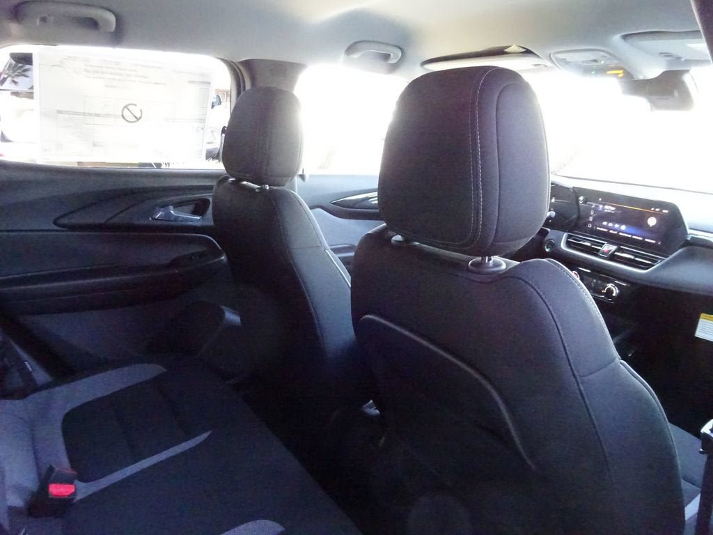 New 2026 Chevrolet TrailBlazer LT w/ Driver Confidence Package FWD image 20