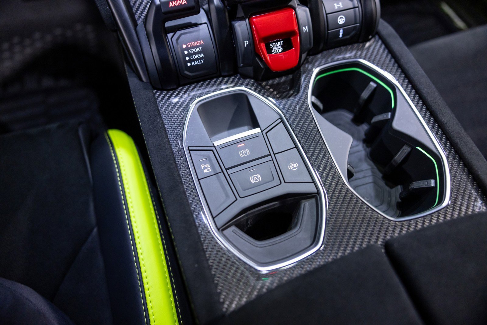 Used 2024 Lamborghini Urus Performante image 48