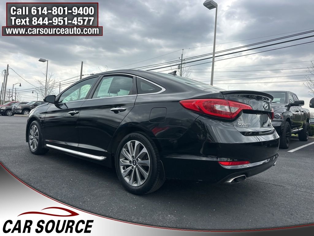 Used 2016 Hyundai Sonata Sport w/ Option Group 02 image 7