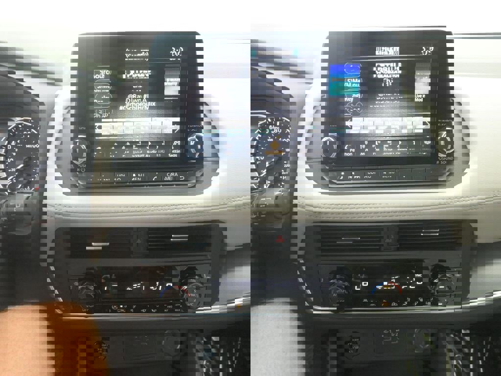 New 2026 Nissan Rogue SV w/ SV Premium Package image 19