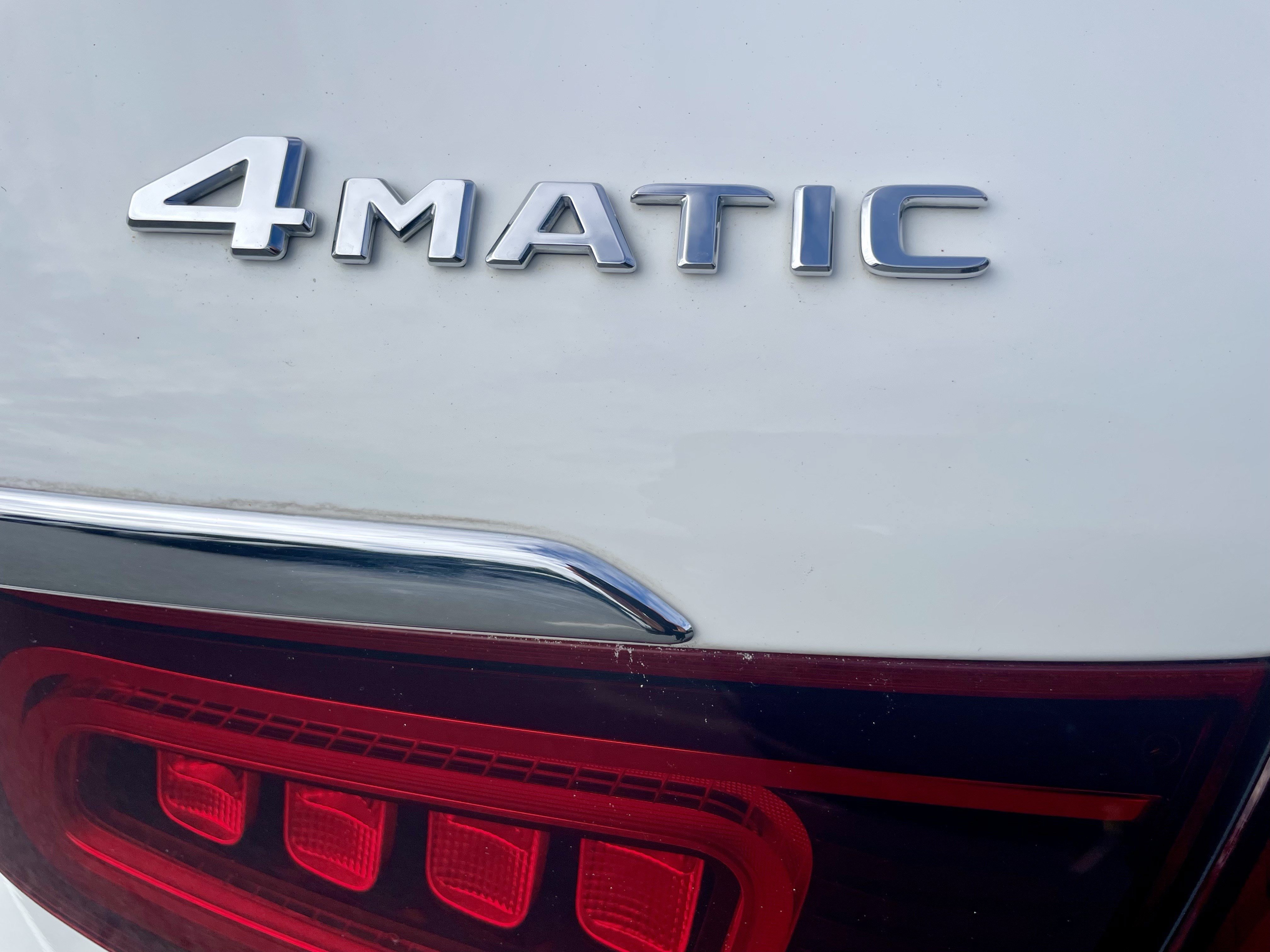 Used 2020 Mercedes-Benz GLC 300 4MATIC image 34
