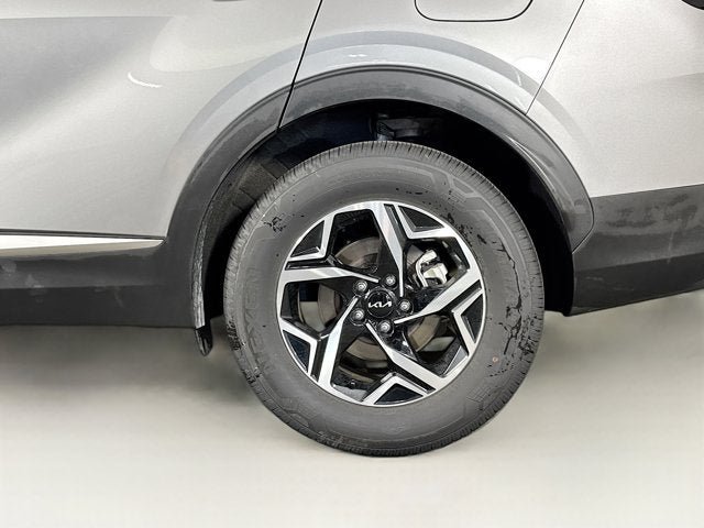 Certified 2025 Kia Sportage LX AWD/4WD image 28