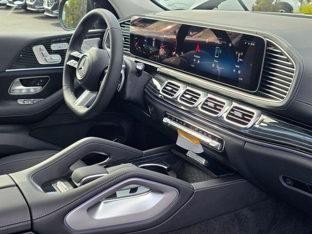 New 2026 Mercedes-Benz GLS 450 4MATIC image 30
