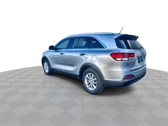 Used 2017 Kia Sorento LX image 6