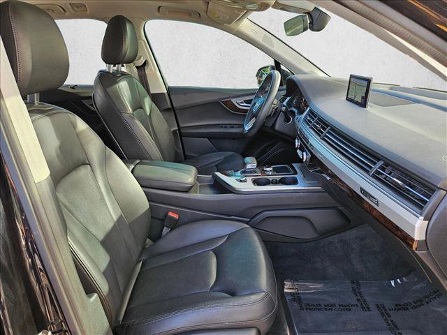 Used 2019 Audi Q7 2.0T Premium Plus AWD/4WD image 25
